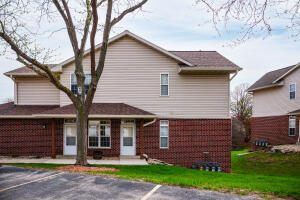 MacKenzie Square Condominiums 7883 S Scepter Dr 8 in Franklin wi. List Price: $344,900