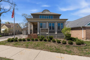 6165 N Green Bay Ave in Glendale wi. List Price: $525,000