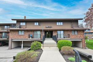 Twelve Bridges 4015 S 84th St 8 in Greenfield wi. List Price: $179,900