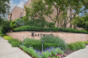 Eastwood 3838 N Oakland Ave 274 in Shorewood wi. List Price: $175,000