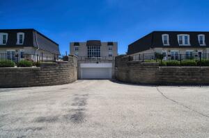 Cherrywood 9500 N Green Bay Rd 105 in Brown Deer wi. List Price: $57,900