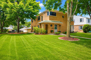 4409 N Sheffield Ave in Shorewood wi. List Price: $449,900