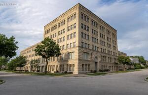 Western Leather Lofts 904 E Pearson St 115 in Milwaukee wi. List Price: $299,000