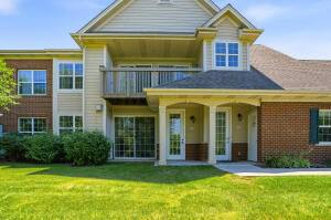 Colonial Woods 2660 W Colonial Woods Dr  in Oak Creek wi. List Price: $349,900