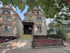 1560 S 24th St in Milwaukee wi. List Price: $200,000
