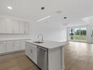 Lakeshore Commons 9378 S Alder Pl 104 in Oak Creek wi. List Price: $424,900