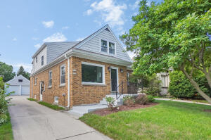 7705  Eagle St in Wauwatosa wi. List Price: $399,900