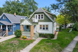 1300 N 70th St in Wauwatosa wi. List Price: $459,900