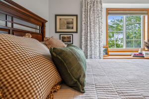 Kendall Creek VIII 401 W Aspen Dr 1 in Oak Creek wi. List Price: $263,000
