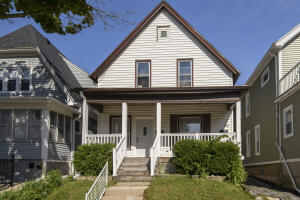 1424 S 79th St in West Allis wi. List Price: $310,000