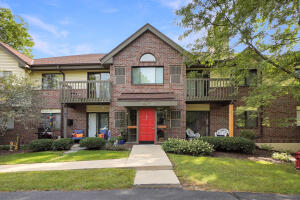 Village Estates 405 N Main St E in Thiensville wi. List Price: $289,900