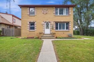 3056 S 93rd St in West Allis wi. List Price: $419,900